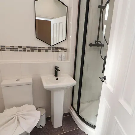 Burn House * 温德米尔