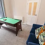 Hébergement de vacances Burn House *